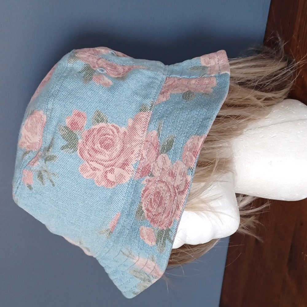 Hollister bucket denim hat - Picture 3 of 8